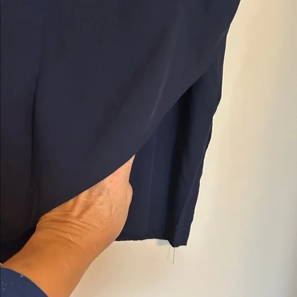 Banana Republic 100%.viscose navy skirt fixed wrap around new with tags size 12 - Picture 2 of 7